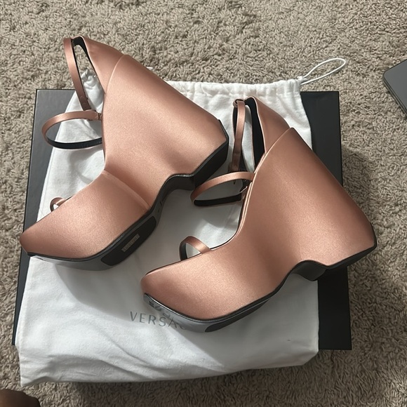 Versace Triplatform wedge sandals US 40 US 10 - Picture 1 of 3